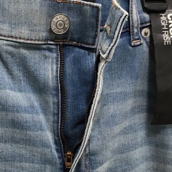 NWOT EXPRESS Light Wash Patch Denim Legging w/ Lined Bottom - Picture 6 of 10